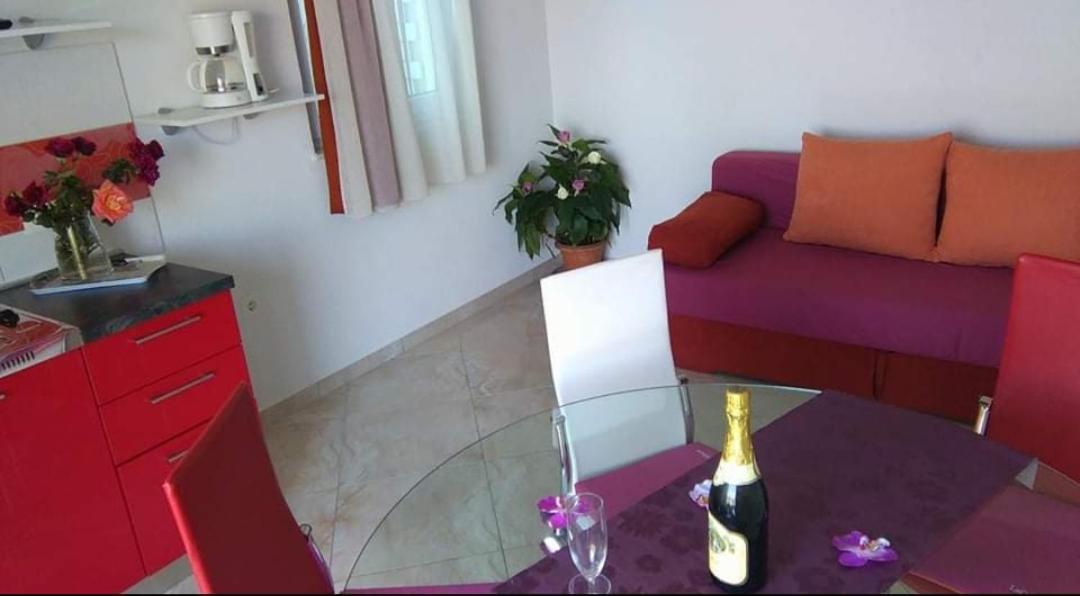 Apartamento Marin I Vinka Trogir Exterior foto